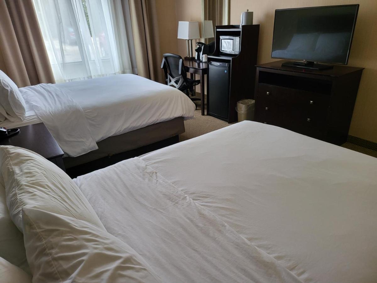 Holiday Inn Express Hotel & Suites Tipp City By Ihg Eksteriør bilde