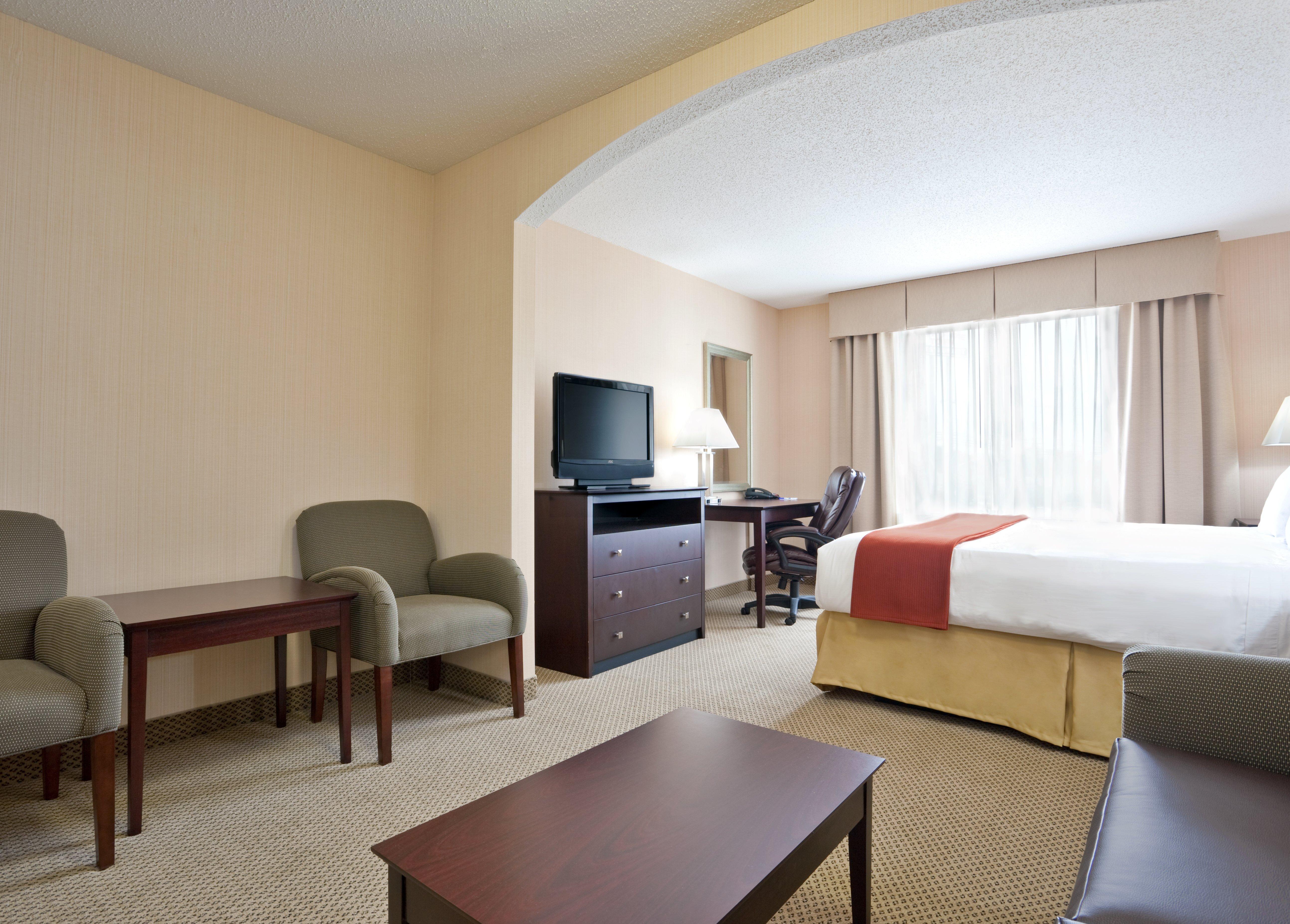 Holiday Inn Express Hotel & Suites Tipp City By Ihg Eksteriør bilde