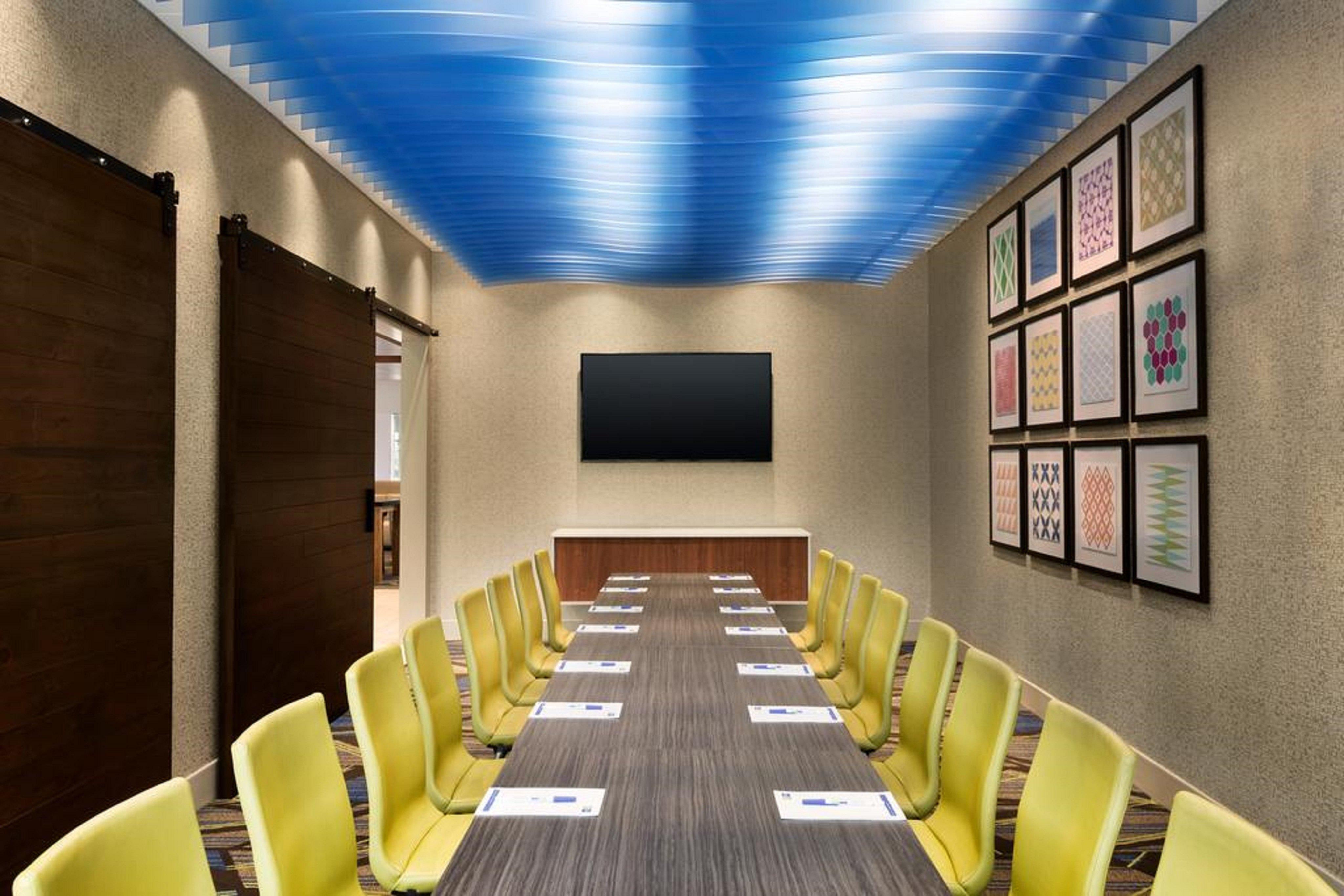 Holiday Inn Express Hotel & Suites Tipp City By Ihg Eksteriør bilde